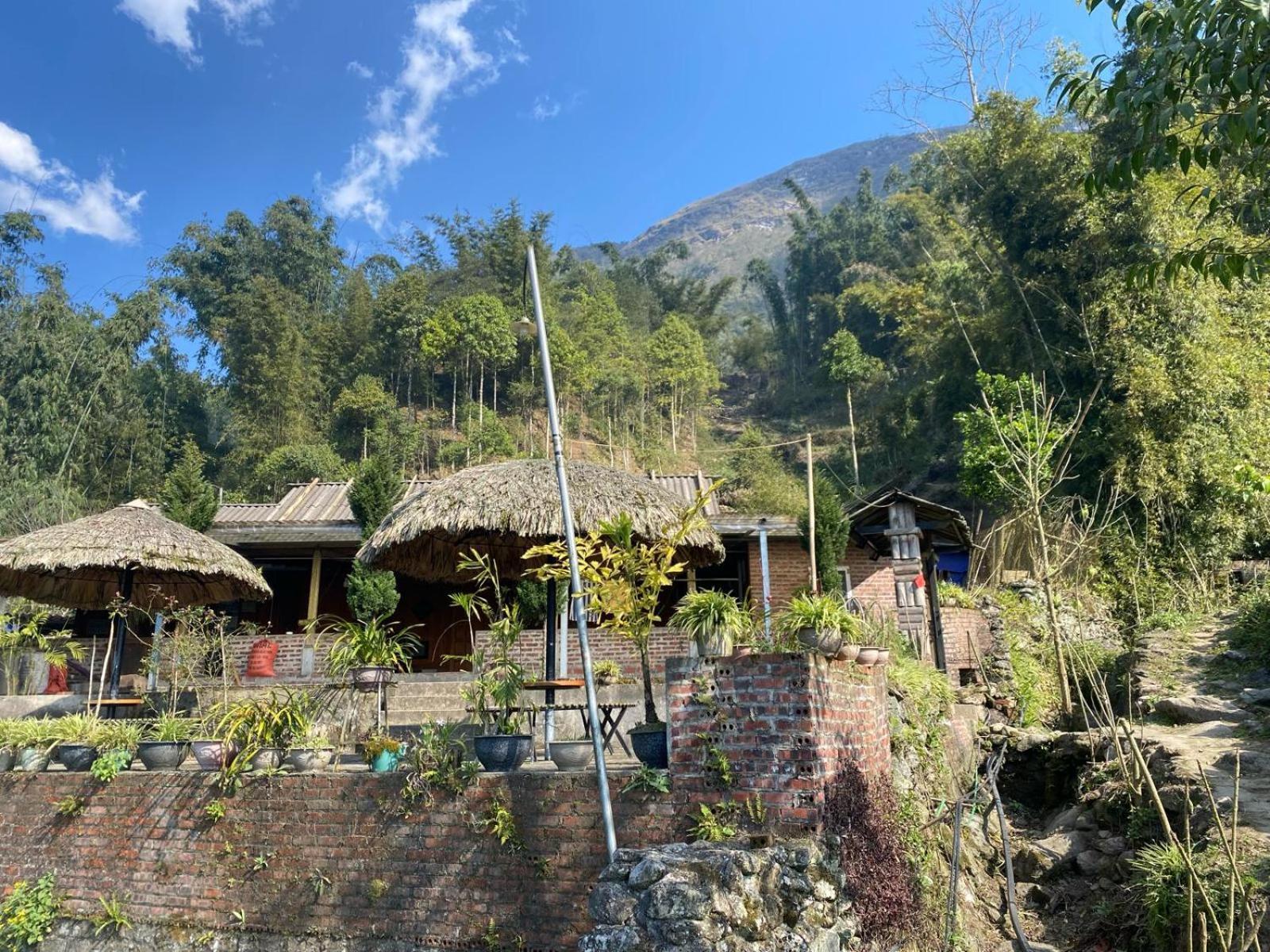 Sue Pa Family Trekking Homestay Sapa Exterior photo
